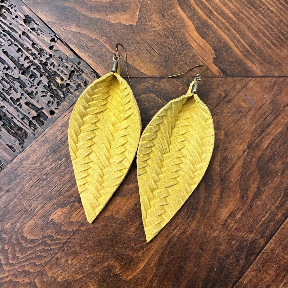 Elegant Gold Leather Leaf Earrings